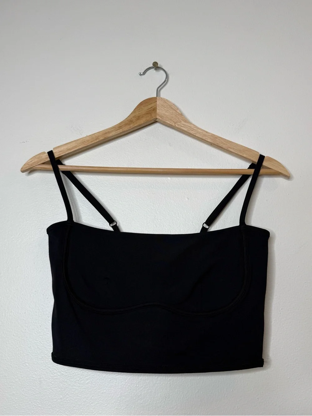 Alo Yoga Streamline Airbrush Crop Top in black size small
